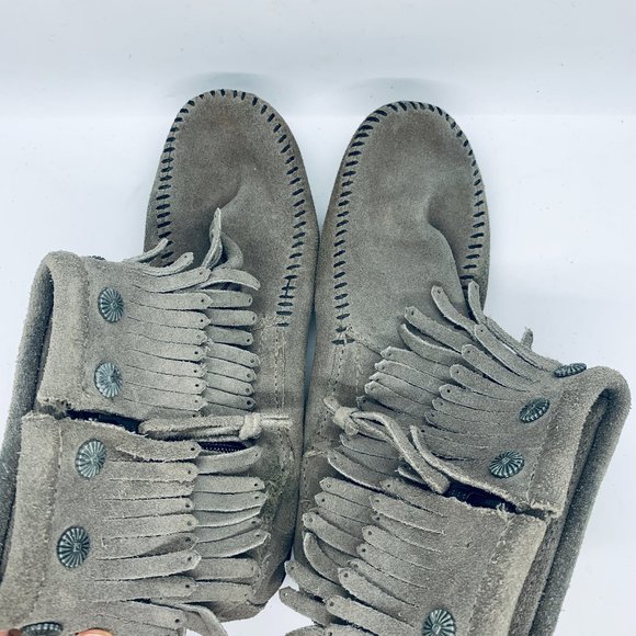 Minnetonka Shoes - Minnetonka double fringe zip leather boot grey 7
